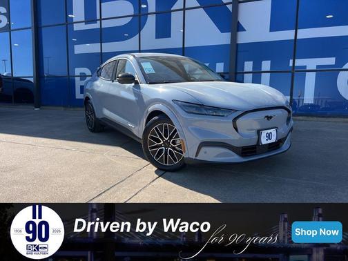 GLACIER GRAY MET TRI-COAT 2026 Ford Mustang Mach-E Premium