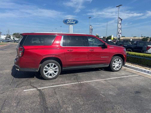 Cherry Red Tintcoat 2021 Chevrolet Suburban 4WD High Country