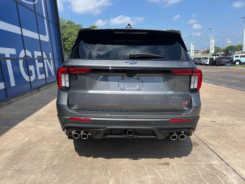 Carbonized Gray Metallic 2026 Ford Explorer ST