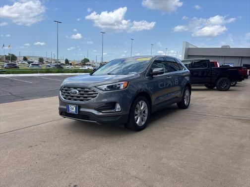 2022 Ford Edge Titanium