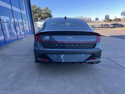 2021 Hyundai SONATA Limited