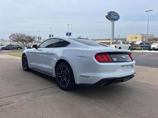 2023 Ford Mustang EcoBoost