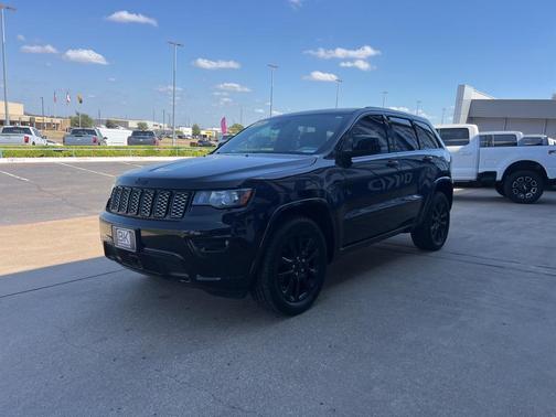 2020 Jeep Grand Cherokee Altitude
