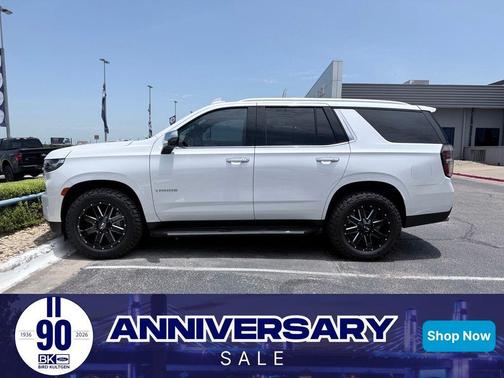 Iridescent Pearl Tricoat 2023 Chevrolet Tahoe Premier