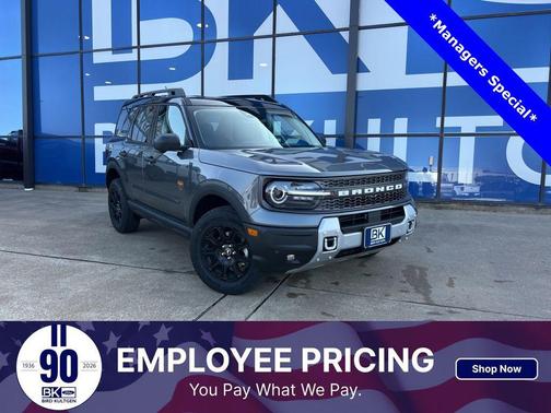 CARBONIZED GRAY METALLIC 2025 Ford Bronco Sport Badlands