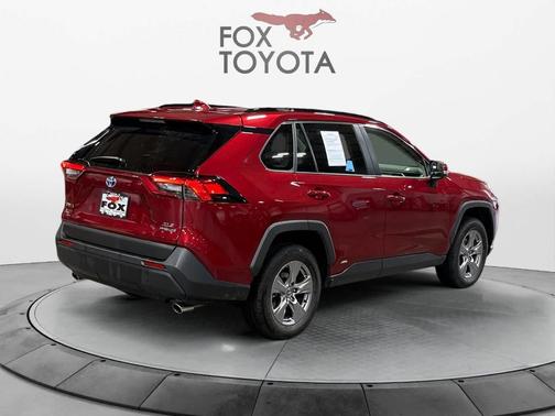2023 Toyota RAV4 Hybrid XLE