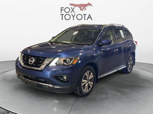 2019 Nissan Pathfinder SV