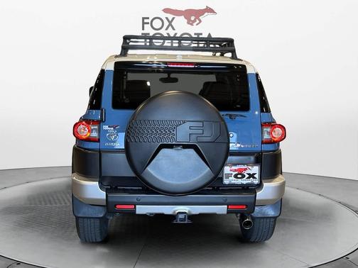 2013 Toyota FJ Cruiser Base