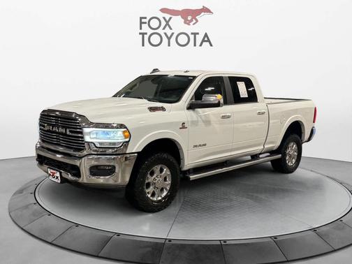 2020 RAM 2500 Laramie Crew Cab 4X4 6'4' Box