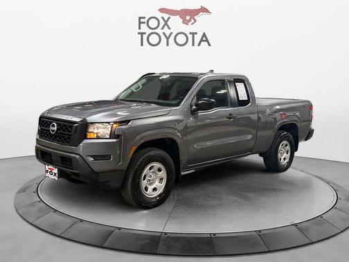Gun Metallic 2024 Nissan Frontier S
