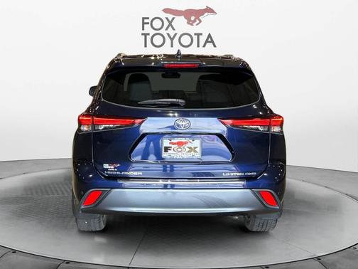 2022 Toyota Highlander Limited
