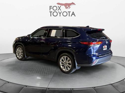 2022 Toyota Highlander Limited