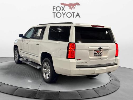 2019 Chevrolet Suburban LT