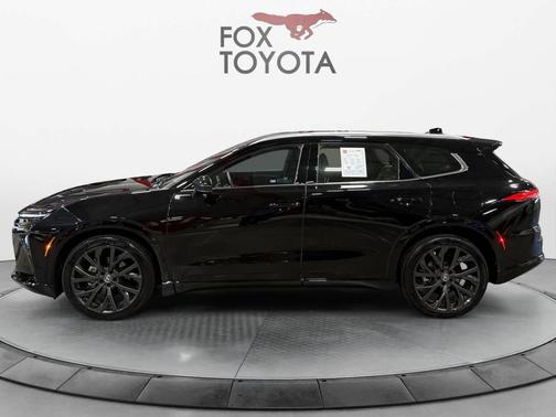 2025 Toyota Crown Signia Limited