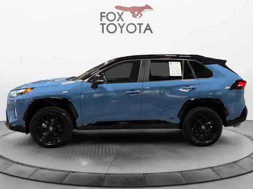 2024 Toyota RAV4 Hybrid SE