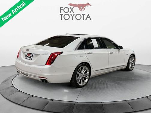 Crystal White Tricoat 2018 Cadillac CT6 3.6L Platinum