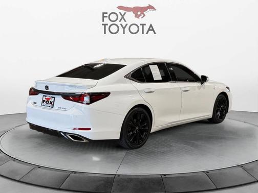 2022 Lexus ES 350 F Sport