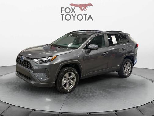 2022 Toyota RAV4 Hybrid XLE