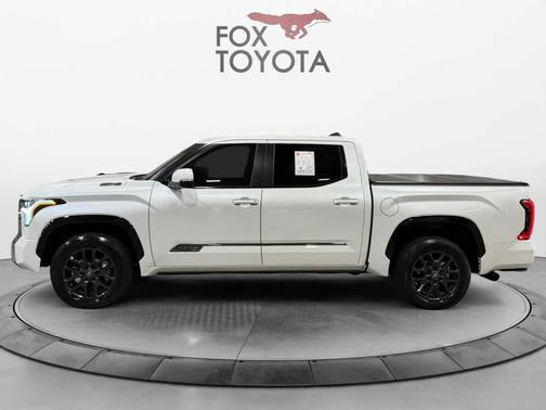 2025 Toyota Tundra Hybrid Platinum