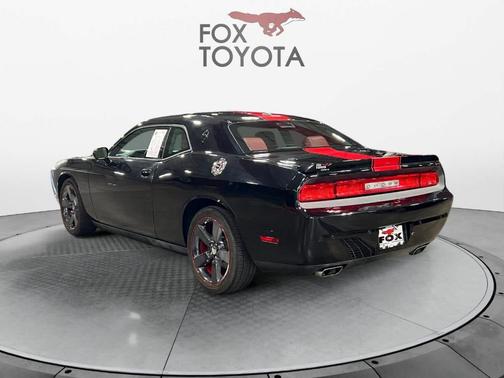 2013 Dodge Challenger SXT