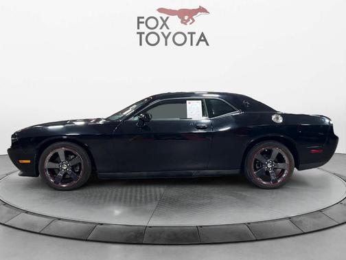 2013 Dodge Challenger SXT