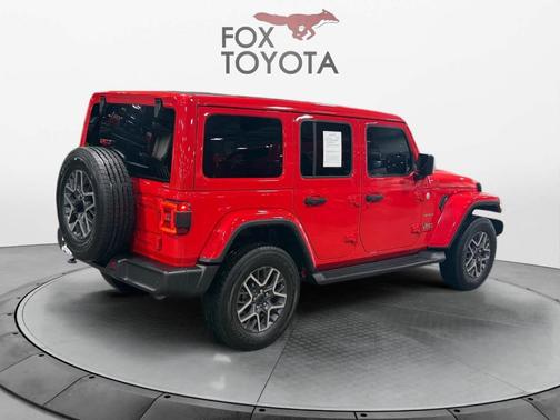 2024 Jeep Wrangler 4-Door Sahara 4x4