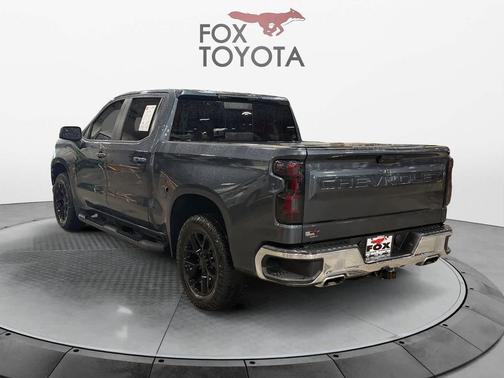 Shadow Gray Metallic 2019 Chevrolet Silverado 1500 LT