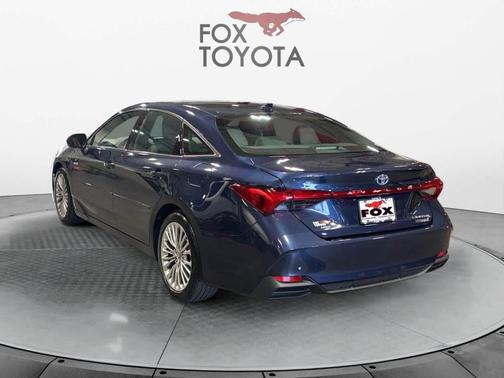 2020 Toyota Avalon Hybrid Limited