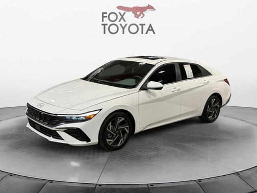 2025 Hyundai ELANTRA SEL