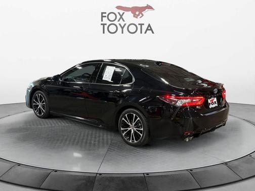 2024 Toyota Camry Hybrid SE