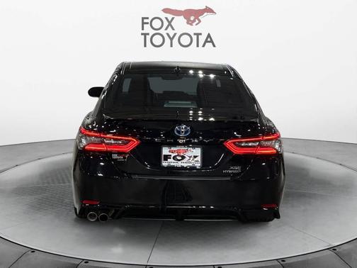 2024 Toyota Camry Hybrid SE