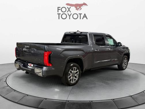 2025 Toyota Tundra Hybrid 1794 Edition