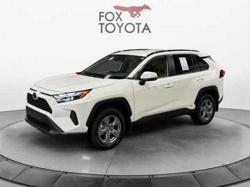2025 Toyota RAV4 Hybrid LE