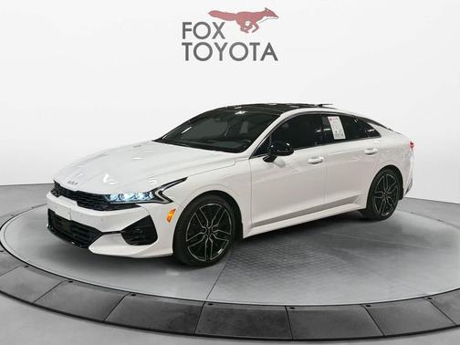 Glacial White Pearl 2024 Kia K5 GT