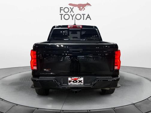 Black 2026 Chevrolet Colorado Z71