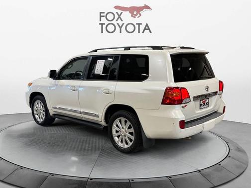 2013 Toyota Land Cruiser Base