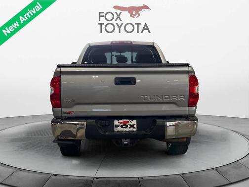 2015 Toyota Tundra SR5