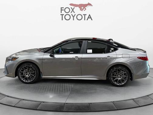 Heavy Metal w/Midnight Black Metallic Roof 2026 Toyota Camry XSE