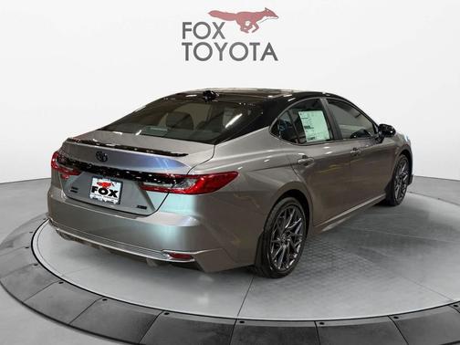 Heavy Metal w/Midnight Black Metallic Roof 2026 Toyota Camry XSE