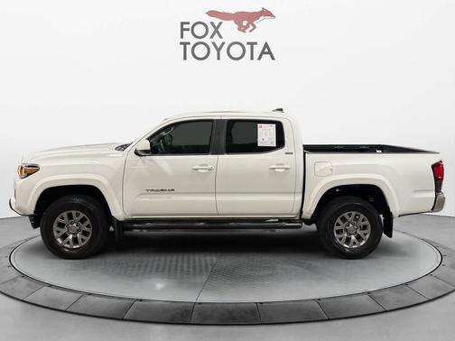 Super White 2018 Toyota Tacoma SR5