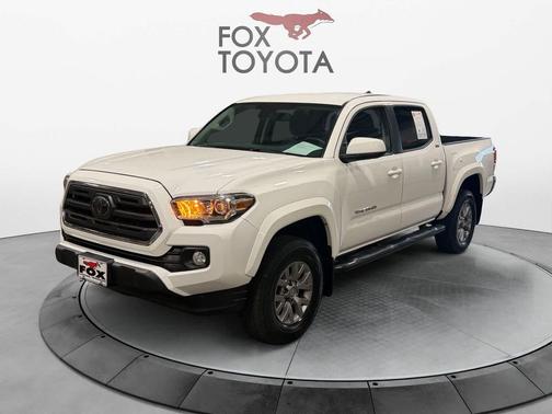 Super White 2018 Toyota Tacoma SR5