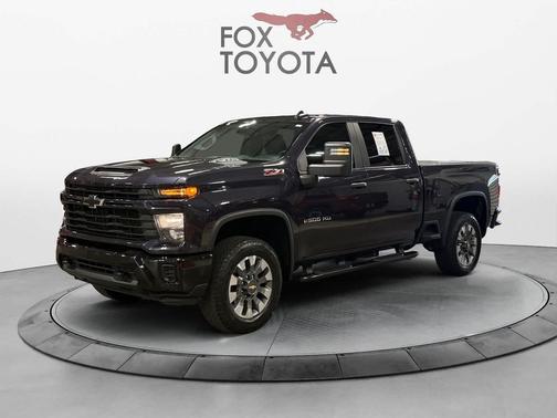 Dark Ash Metallic 2024 Chevrolet Silverado 2500 Custom