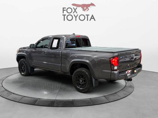 2019 Toyota Tacoma SR
