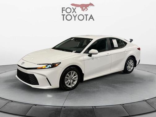 Ice Cap 2026 Toyota Camry LE