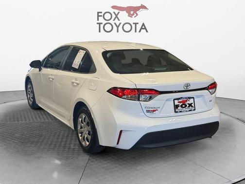 Ice Cap 2025 Toyota Corolla LE
