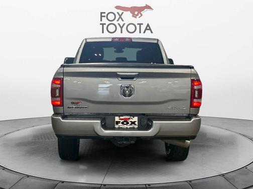 2021 RAM 2500 Big Horn Crew Cab 4x4 6'4' Box