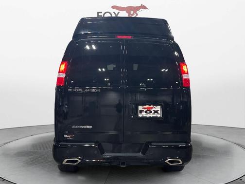 2024 Chevrolet Express 2500 RWD 2500 Regular Wheelbase WT