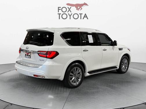 2021 INFINITI QX80 Luxe