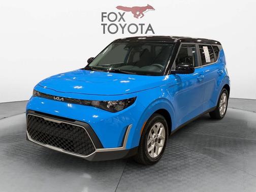 Surf Blue w/Black Roof 2025 Kia Soul S
