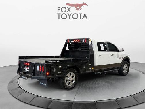 Bright White Clearcoat 2017 RAM 3500 Laramie Crew Cab 4x4 8' Box